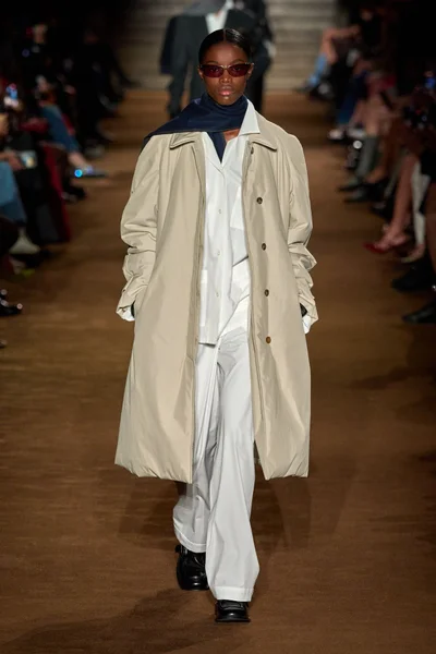 Look 23